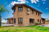 4 Bedroom Detached house in Anglisides (Larnaca) for sale 