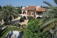 4 Bedroom Detached house in Pervolia (Larnaca) for sale 