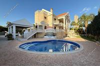 4 Bedroom Detached house in Agios Tychonas (Limassol) to rent 
