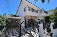4 Bedroom Detached house · Latsia (Nicosia) for sale 