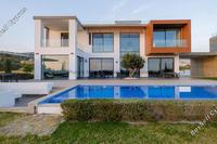 4 Bedroom Detached house in Sea Caves Peyia (Paphos) for sale 