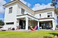 4 Bedroom Detached house · Kokkinotrimithia (Nicosia) for sale 