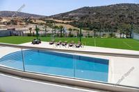 7 Bedroom Detached house in Parekklisia (Limassol) to rent 