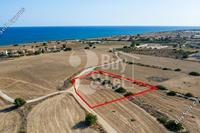 3292 SQM Plot in Maroni (Larnaca) for sale 