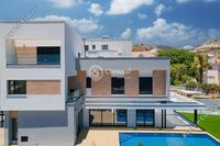 5 Bedroom Detached house in Agios Tychonas (Limassol) for sale 