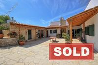 5 Bedroom Detached house · Mesa Chorio (Paphos) for sale 