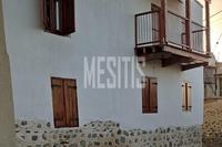 7 Bedroom Town house in Pera Orinis (Nicosia) for sale 