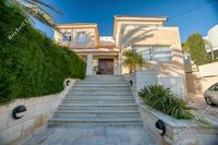 4 Bedroom Detached house in Neapolis (Limassol) for sale 