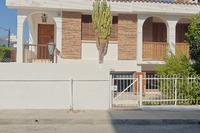 3 Bedroom Detached house in Agios Nektarios (Limassol) to rent 