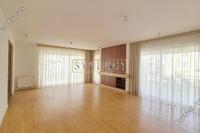 3 Bedroom Apartment in Acropolis (Nicosia) to rent 