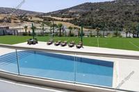 7 Bedroom Detached house in Parekklisia (Limassol) to rent 