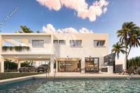 4 Bedroom Detached house · Agia Thekla (Famagusta) for sale 