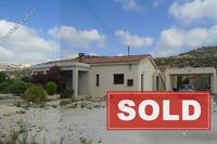 3 Bedroom Detached house in Episkopi Pafou (Paphos) for sale 