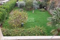 6 Bedroom Detached house in Makedonitissa (Nicosia) to rent 