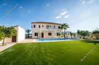4 Bedroom Detached house · Agios Athanasios (Limassol) to rent 