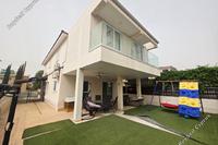 5 Bedroom Detached house in Kato Paphos Universal (Paphos) for sale 
