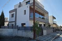 5 Bedroom Detached house in Ypsonas (Limassol) to rent 