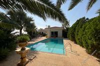 4 Bedroom Bungalow in Agios Tychonas (Limassol) for sale 