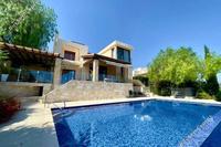 5 Bedroom Detached house in Aphrodite Hills (Paphos) to rent 