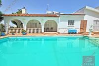 4 Bedroom Bungalow in Paralimni (Famagusta) for sale 