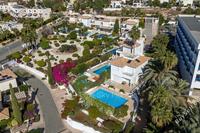5 Bedroom Detached house in Coral Bay (Paphos) for sale 