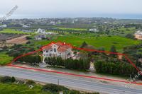 6 Bedroom Detached house in Sea Caves Peyia (Paphos) for sale 