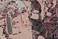 9031 SQM Land · Tochni (Larnaca) for sale 