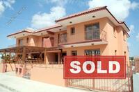 3 Bedroom End town house · Anavargos (Paphos) for sale 