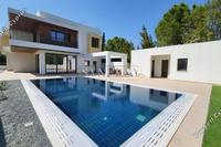 4 Bedroom Detached house in Strovolos (Nicosia) to rent 