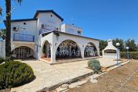 6 Bedroom Town house · Protaras (Famagusta) to rent 