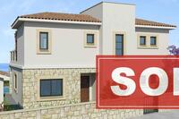 4 Bedroom Detached house in Peyia (Paphos) for sale 
