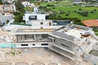 4 Bedroom Detached house in Sea Caves Peyia (Paphos) for sale 