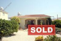2 Bedroom Bungalow · Peyia (Paphos) for sale 