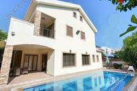 4 Bedroom Detached house in Archangelos (Nicosia) for sale 