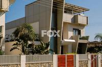 4 Bedroom Detached house · Agios Tychonas (Limassol) for sale 