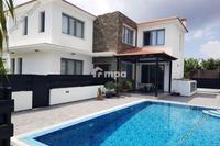 3 Bedroom Detached house in Ilioupoli (Nicosia) for sale 