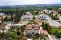 4 Bedroom Detached house in Platy Aglantzias (Nicosia) for sale 
