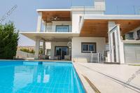 4 Bedroom Detached house in Agios Tychonas (Limassol) for sale 