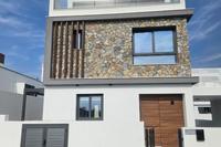 4 Bedroom Detached house in Agios Tychonas (Limassol) to rent 
