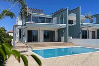 3 Bedroom Apartment in Pervolia (Larnaca) for sale 