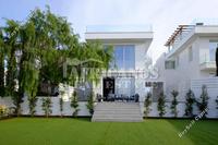 5 Bedroom Semi-detached house · Dromolaxia (Larnaca) for sale 