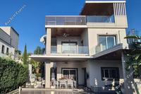 4 Bedroom Detached house in Agios Tychonas (Limassol) for sale 
