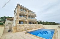 6 Bedroom Detached house in Sea Caves Peyia (Paphos) for sale 