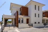 4 Bedroom Semi-detached house in Tersefanou (Larnaca) for sale 