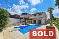5 Bedroom Detached house · Peyia (Paphos) for sale 
