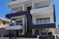  Apartment Building in Potamos Germasogeias (Limassol) to rent 
