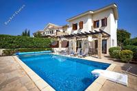 3 Bedroom Detached house in Kouklia Pafou (Paphos) to rent 