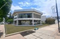  Showroom · Makedonitissa (Nicosia) to rent 