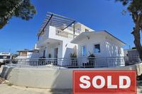 2 Bedroom Ground floor apartment in Sea Caves Peyia (Paphos) for sale 