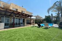 5 Bedroom Detached house in Germasogeia (Limassol) for sale 